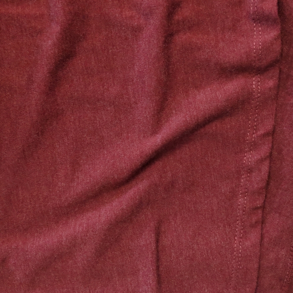 🆕🛍️5$ ADD ON🛍️MyStyle women's V neck fitted t-shirt - Picture 5 of 5